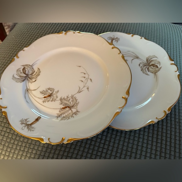 Du Barry by Heinrich H&C Dinner Plates - Picture 1 of 4